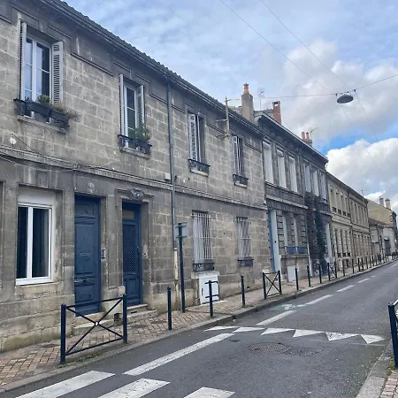 Daire Charming 2-room, River Park